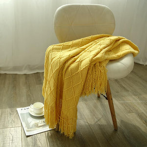 Knitted Throw Blanket With Tassels